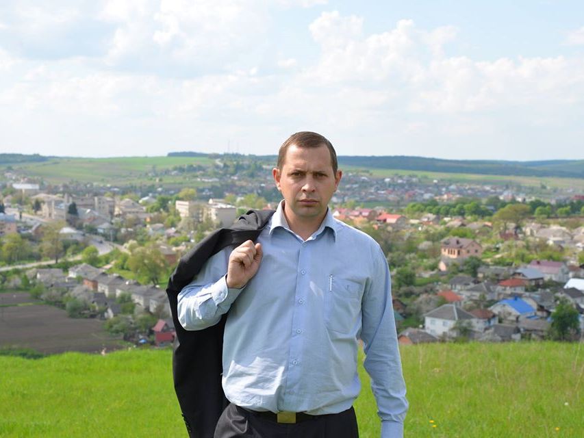 В украинском Ухане Монастыриске, где заразились десятки врачей, почти не осталось медикаментов