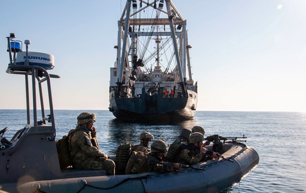 ВМС провели учения в Черном море