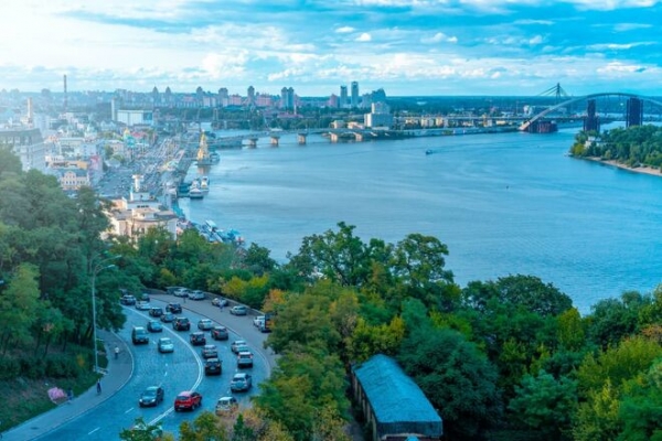 
                                                                        Безопасно и чисто: киевляне определились с лучшим районом столицы
                                                                                                                                                                                                                    
