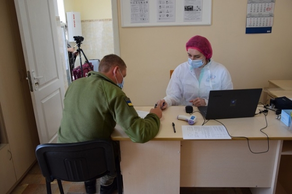 Измаильских пограничников привили от коронавируса американской вакциной