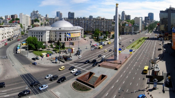 В Киеве проведут массовую реконструкцию площади Победы: что обещают изменить