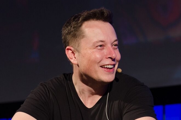 
                                                                        Знаменитый инвестор поставил на понижение Tesla Илона Маска
                                                                                                                                                                                                                    