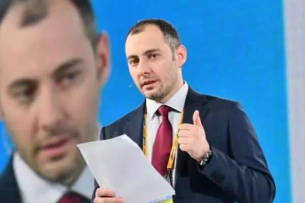 
                                                                        Министр инфраструктуры: Южанина лоббирует интересы одной дорожно-строительной компании
                                                                                                                                                                                                                    