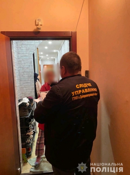 
                                                                        Бывшее руководство банка заподозрили в краже почти 90 млн грн вкладчиков, двоих арестовали
                                                                                                                                                                                                                    