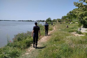 Хотел искупаться в Дунае: под воду ушел 16-летний подросток