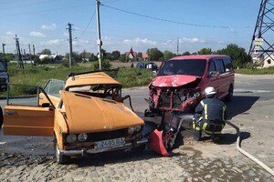 Под Одессой произошла авария с детьми: погибла многодетная мать