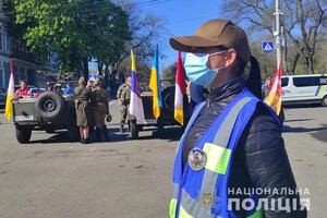 Автопробег, оркестр и драка на Аллее Славы: как проходит 9 мая в Одессе (обновлено)
