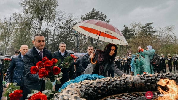 День памяти и примирения: как его отмечают в Одессе. Фоторепортаж