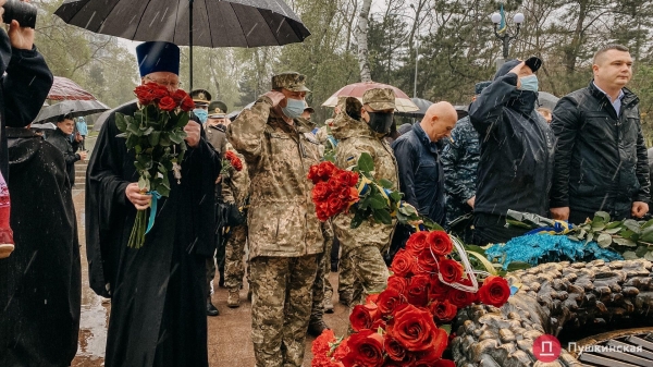 День памяти и примирения: как его отмечают в Одессе. Фоторепортаж