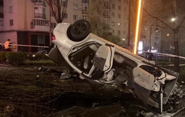 Во время пьяного ДТП в Киеве погибла девушка
