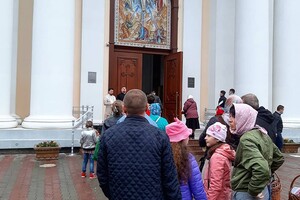 Освящение куличей и прибытие Благодатного огня: как одесситы отмечают Пасху
