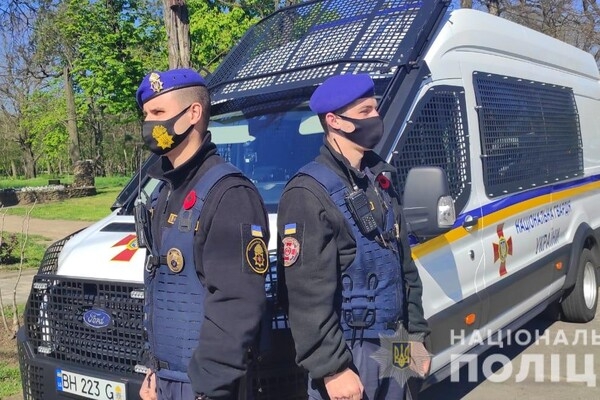 Автопробег, оркестр и драка на Аллее Славы: как проходит 9 мая в Одессе (обновлено)