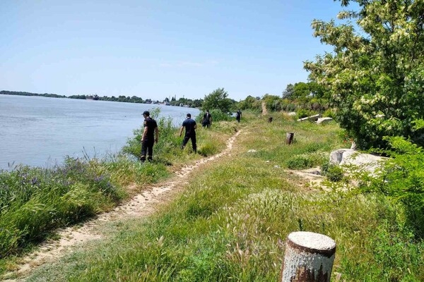 Хотел искупаться в Дунае: под воду ушел 16-летний подросток