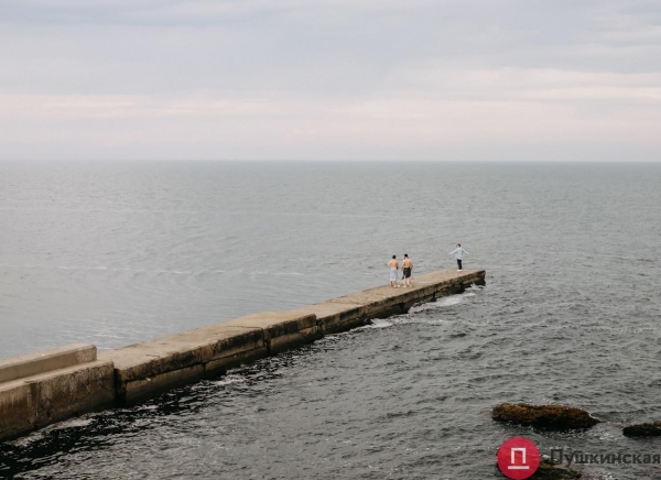 Море, шашлыки и карантин: как в Одессе празднуют Первомай. Фоторепортаж