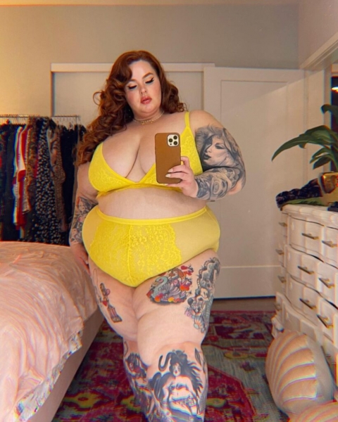 Известная plus-size модель призналась, что у нее анорексия