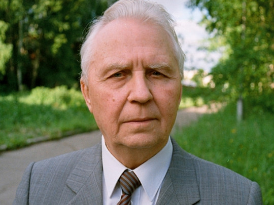 На 101-му році життя помер колишній секретар ЦК КПРС Єгор Лігачов