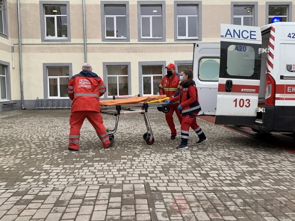 После трагедии в Казани в одесской гимназии учились ловить вооружённого террориста