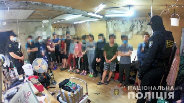 Под Одессой обнаружили 49 вьетнамцев-нелегалов