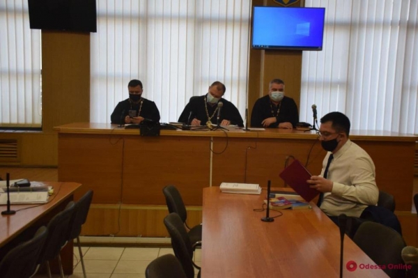 Рэкетир с одесского Евромайдана пытается сменить СИЗО на ночной домашний арест 
