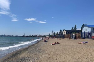 Укромное местечко: прогулка на пляж "Зерновой" в Одессе 
