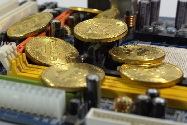 
                                                                        Биткоин по $20 000: аналитики допустили стремительное падение главной криптовалюты
                                                                                                                                                                                                                    