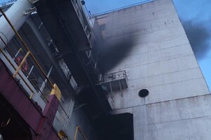 Моряк из Одессы заживо сгорел во время пожара на судне: связи с экипажем нет вторые сутки