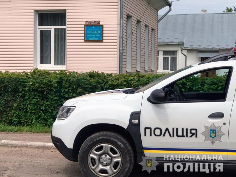 Скаржилися на нудоту, блювоту і понос: в дитсадку на Буковині отруїлися 29 дітей і 2 вихователя