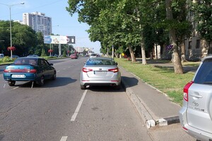 С фантазией все в порядке: свежая фотоподборка наглых водителей в Одессе