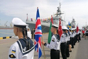 День военно-морских сил Украины: в Одессу приехал Зеленский