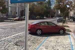 Стою, где хочу: свежая подборка автохамов в Одессе