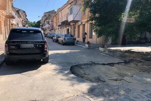 С фантазией все в порядке: свежая фотоподборка наглых водителей в Одессе