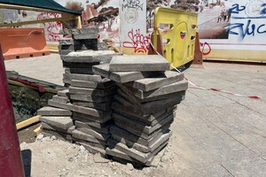 На Приморском бульваре ведут раскопки: уже нашли несколько тысяч артефактов