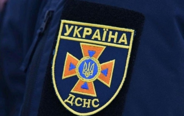 Во Львове пожар на предприятии ликвидировали почти 40 спасателей