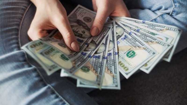 Каждый пятый работает неофициально: в Украине оценили уровень теневой занятости