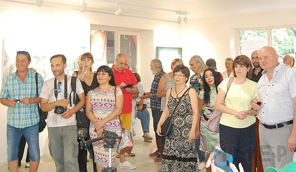 Выставка Жванецкого открылась в одесском Горсаду