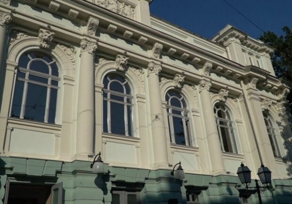 В Одессе открыли отреставрированный Украинский театр: как теперь он выглядит