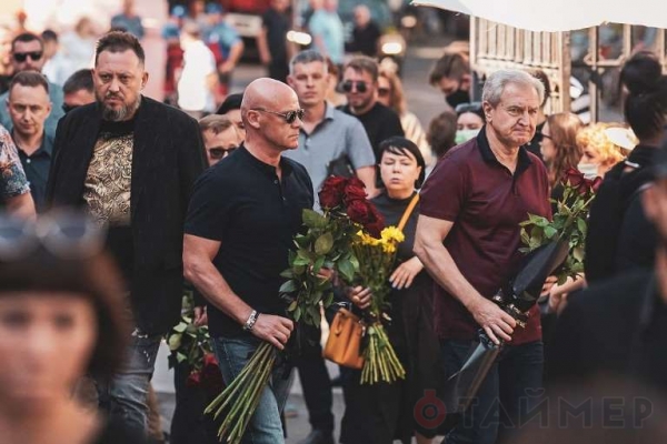 В Одессе простились с Александром Ройтбурдом: приехал даже Порошенко