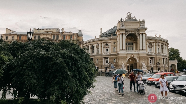 Центр Одессы после первого августовского дождя. Фоторепортаж