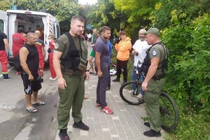 На Трассе Здоровья велосипедист сбил коляску с ребенком: подробности
