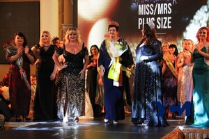 В Одессе выбрали Miss & Mrs Plus Size 2021: полюбуйся роскошными формами