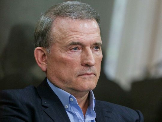 Міг втекти куди завгодно: Бурмич пояснив, чому залишився Медведчук