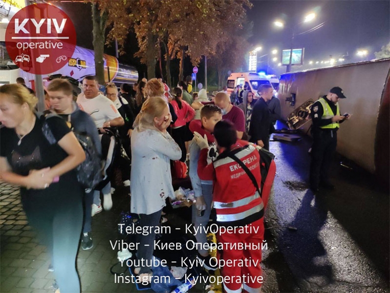 У Києві розбився рейсовий автобус Кишинів — Москва: багато постраждалих