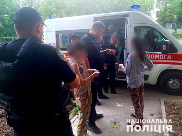 В Одессе изъяли из асоциальной семьи пятилетнюю девочку