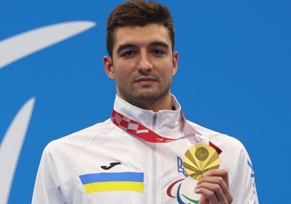 Десятикратный чемпион: паралимпиец-харьковчанин Максим Крипак получил звание Героя Украины