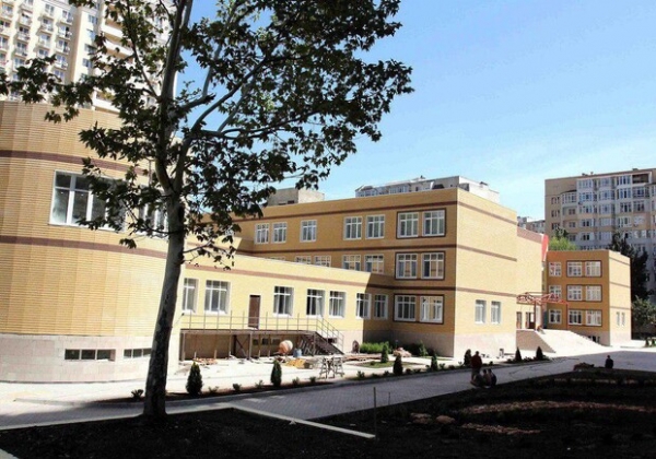 Успели вакцинироваться: ни одну из школ Одессы не переведут на дистанционку (обновлено)