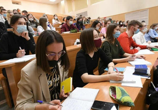 Постепенно: студентам одесских общежитий придется вакцинироваться