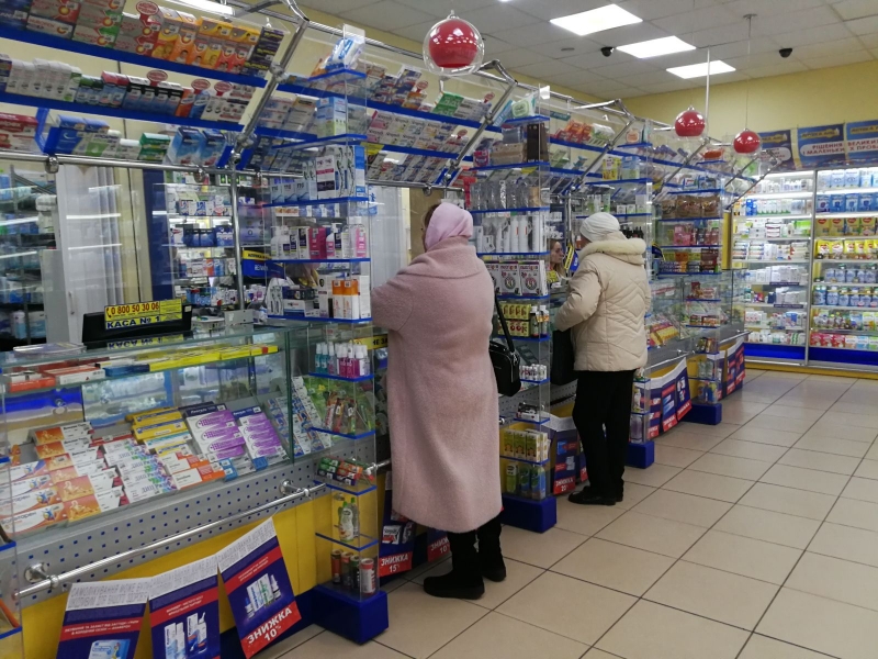 Пенсії, газ, опалення, телефонний звʼязок та ліки для діабетиків і від «афганського синдрому»: що зміниться з 1 жовтня