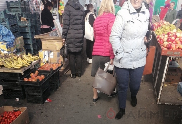 «Красная» зона: в общественном транспорте Одессы игнорируют ношение масок