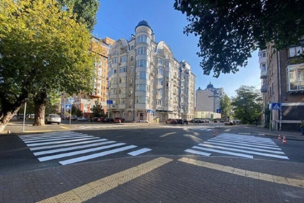 
                                                                        Продажа алкоголя и реклама: админнарушители пополнили бюджет Киева на 250 тыс. грн
                                                                                                                                                                                                                    