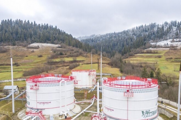 
                                                                        С начала 2021-го Украина сократила транзит нефтепродуктов вдвое
                                                                                                                                                                                                                    